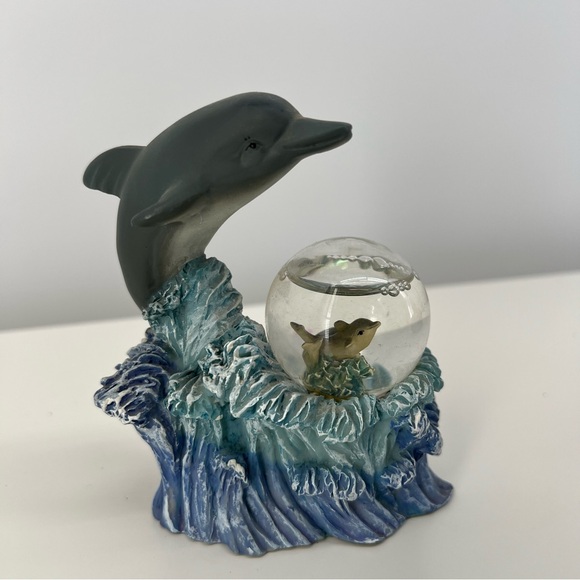Dolphin Snow Globe Ocean Aquatic Art Sculpture - Picture 1 of 9